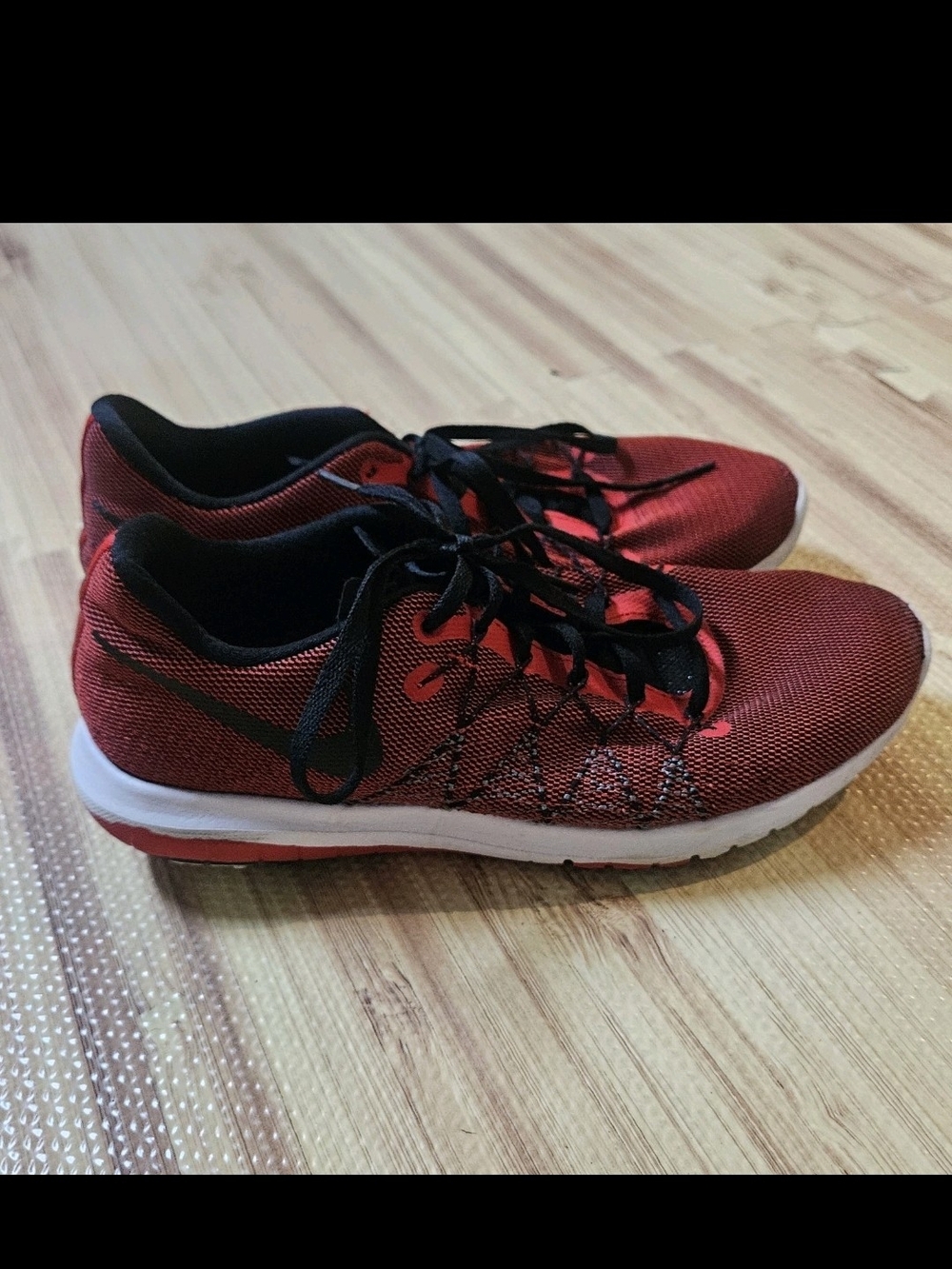 Nike Flex Fury 2 GS University Red Black 820283-601 Youth 6.5Y / Women's 8